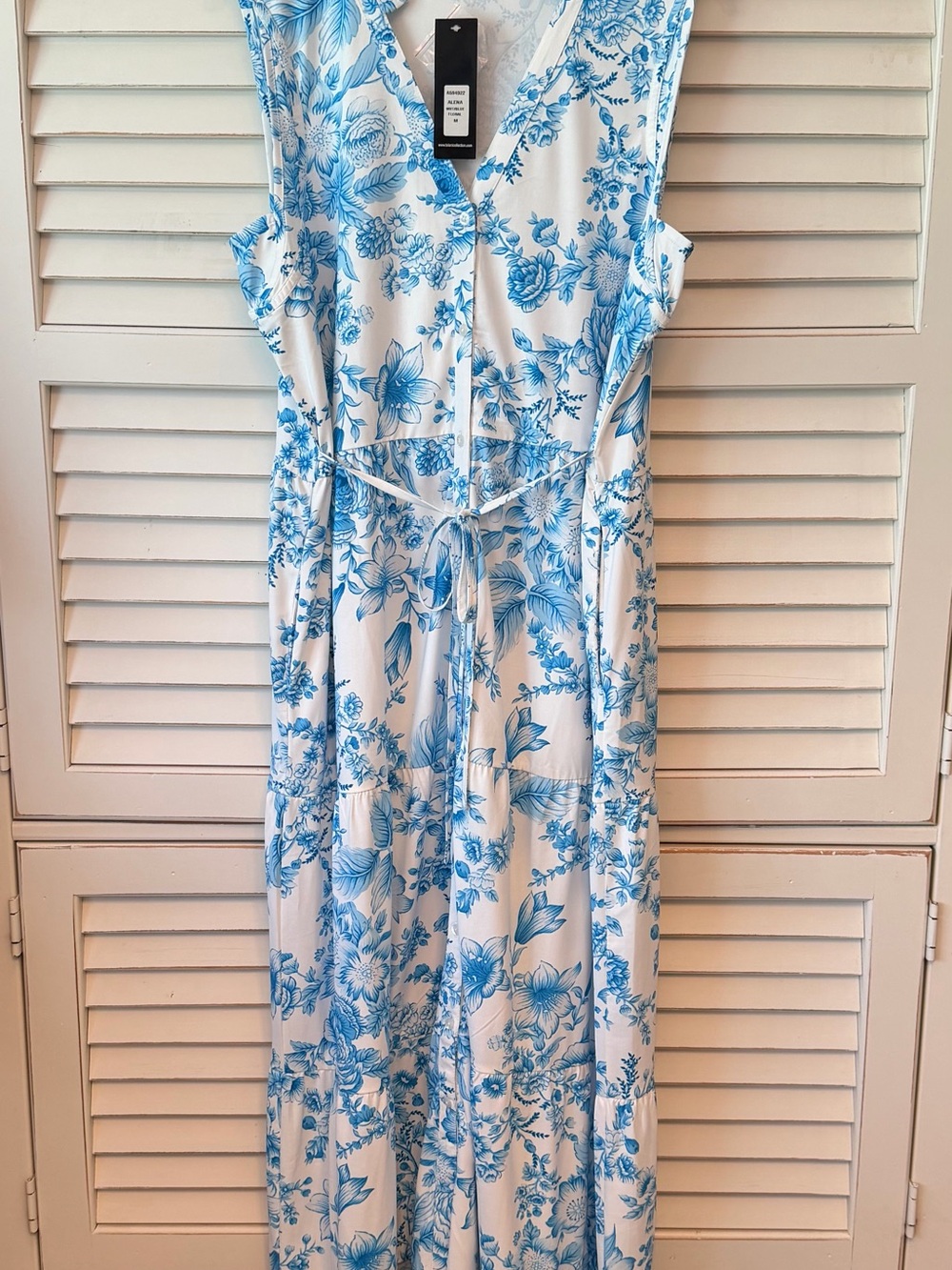 Tolani White and Blue Floral Collared Maxi Dress Medium Large